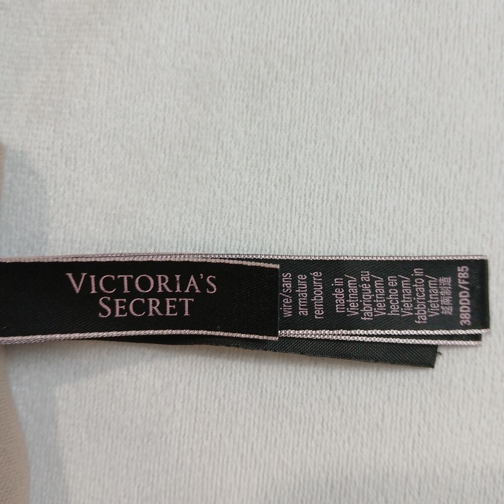 Victorias Secret Bra Womens 38DDD Beige Wireless Padded T Shirt Comfort Seamless - Picture 4 of 9